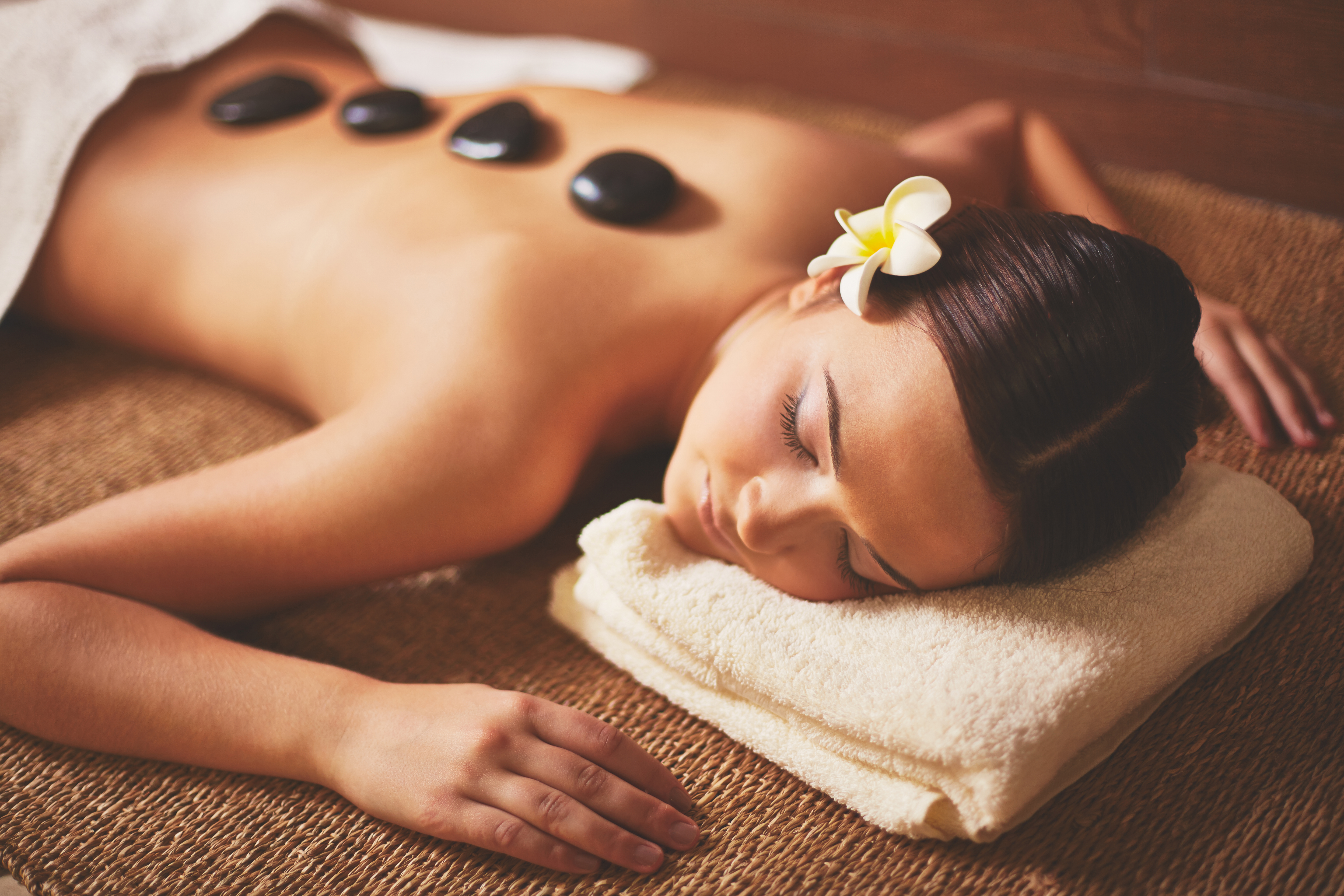 Hot Stones Massage in Albrighton, Wolverhampton